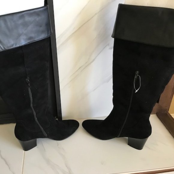 Long black faux suede boots - Picture 3 of 9